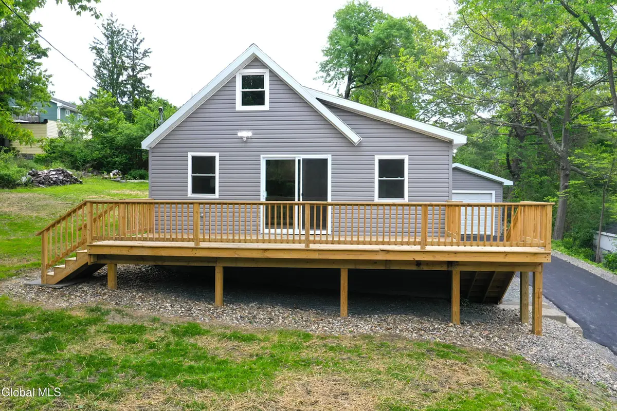 20 Franklin Avenue, North Greenbush, NY 12198 - #1