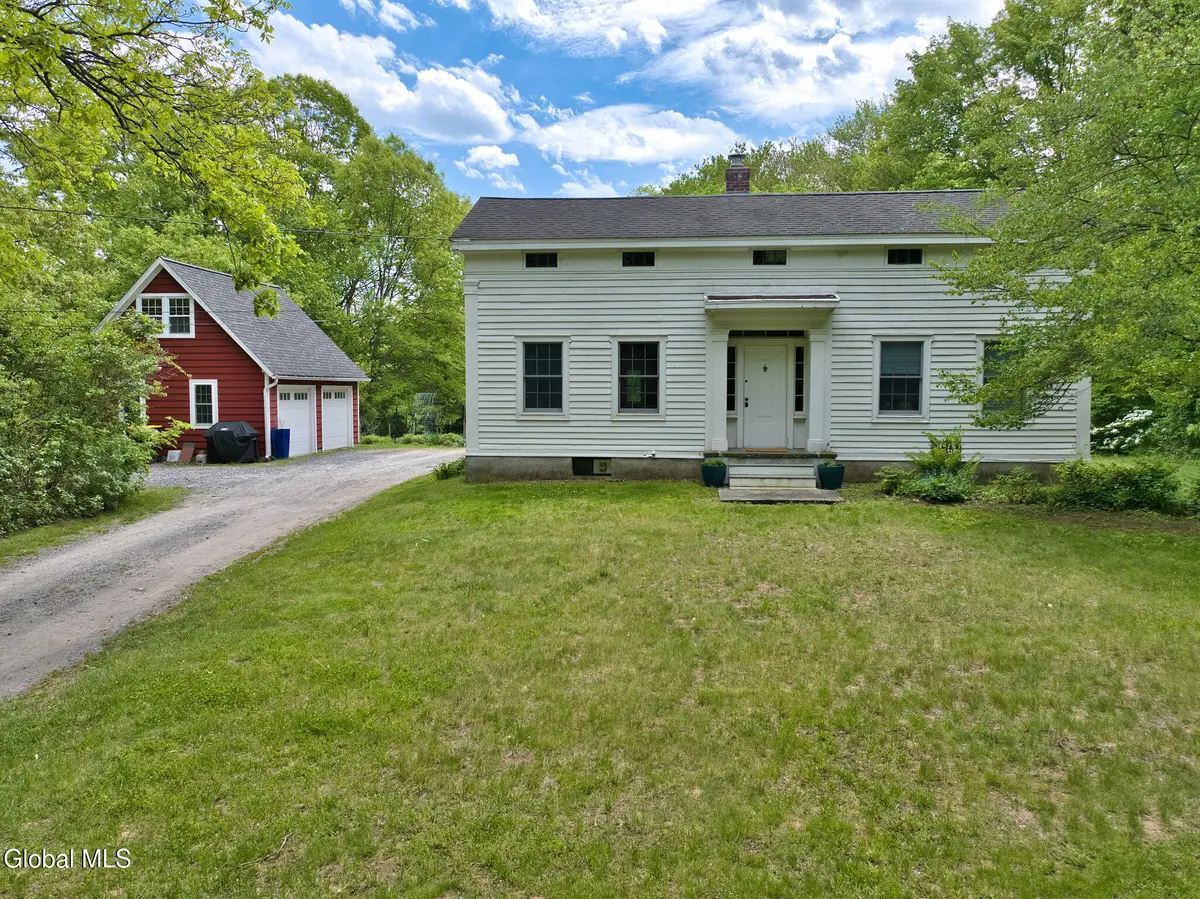 1712 Crescent Road, Rexford, NY 12148 - #1