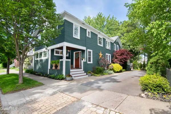 24 Walnut Street, Saratoga Springs, NY 12866