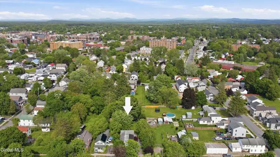 24 Walnut Street, Saratoga Springs, NY 12866 - #2