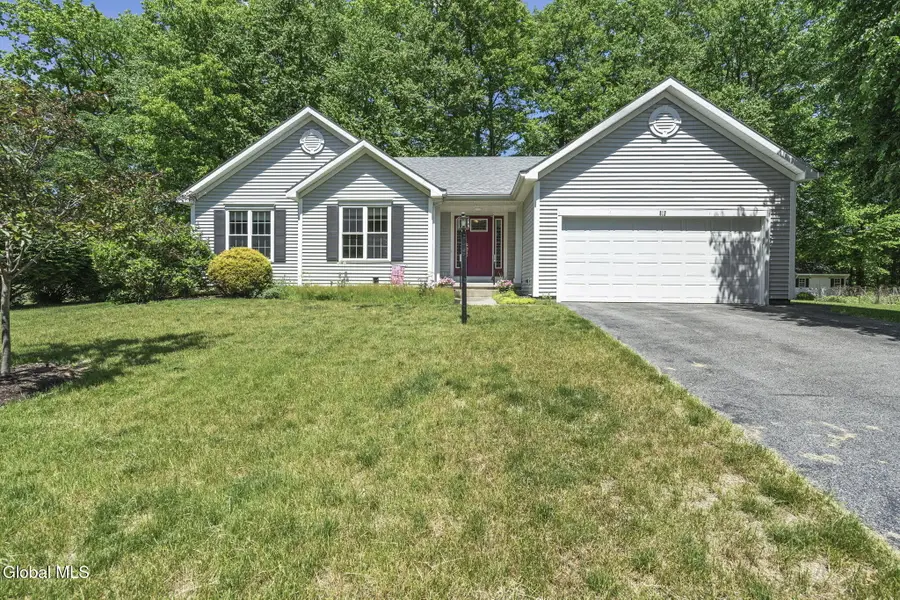 812 Al Constantino Drive, Schenectady, NY 12306 - #3