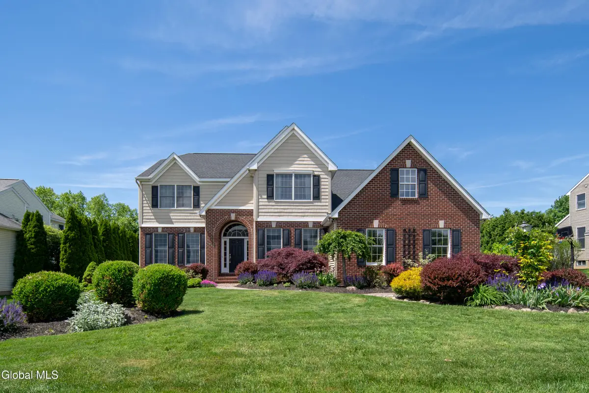 58 Dutch Meadows Drive, Colonie, NY 12047 - #1