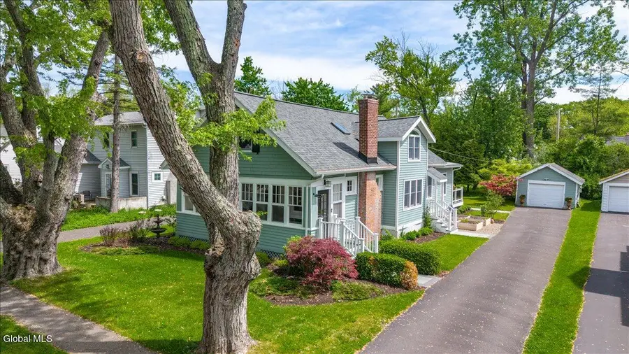 15 Burhans Place, Bethlehem, NY 12054 - #2