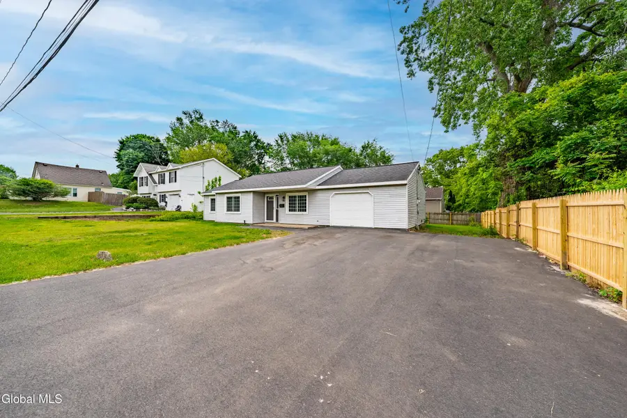 15 Barthol Street, Albany, NY 12205 - #3