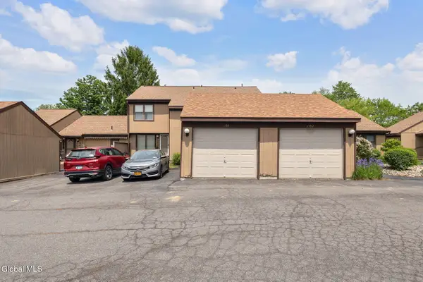 1503 Huntington Court, East Greenbush, NY 12061