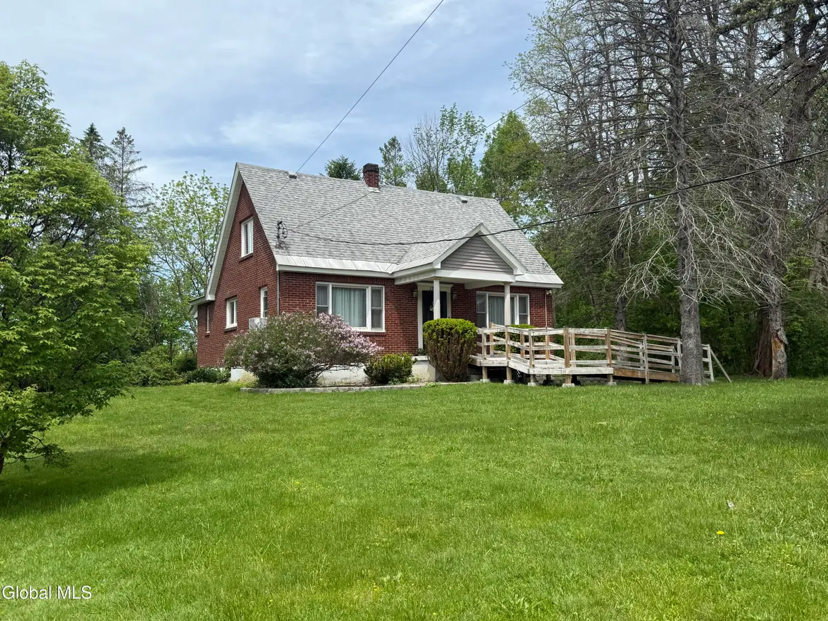 1388 Midline Road, Amsterdam, NY 12010 - #1