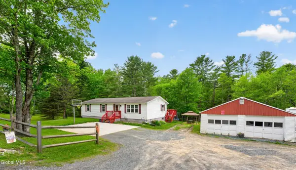 533 County Route 85 Road, Grafton, NY 12052