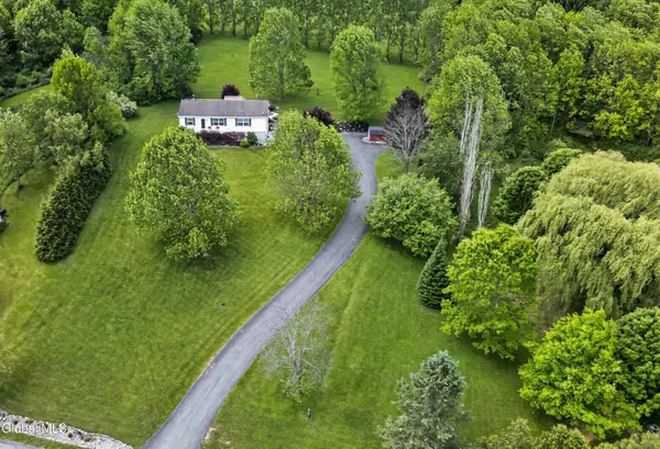 128 Valley Court, Cobleskill, NY 12043