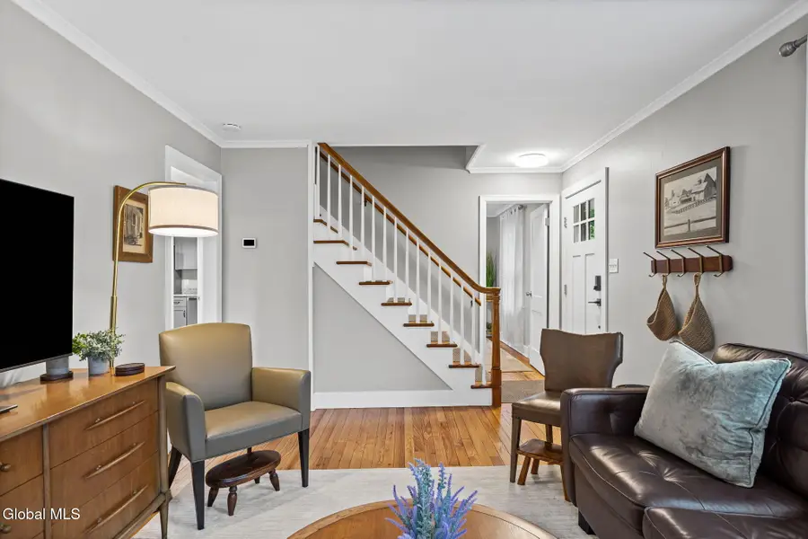 18 Oxford Road, Albany, NY 12203 - #2