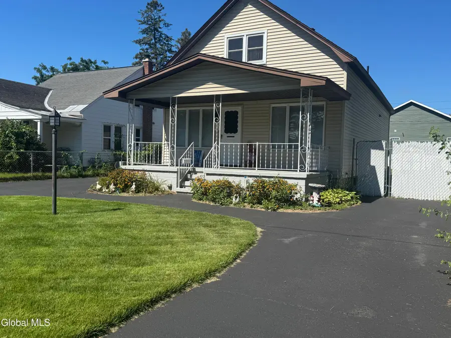 2105 Oaklawn Avenue, Rotterdam, NY 12306 - #3