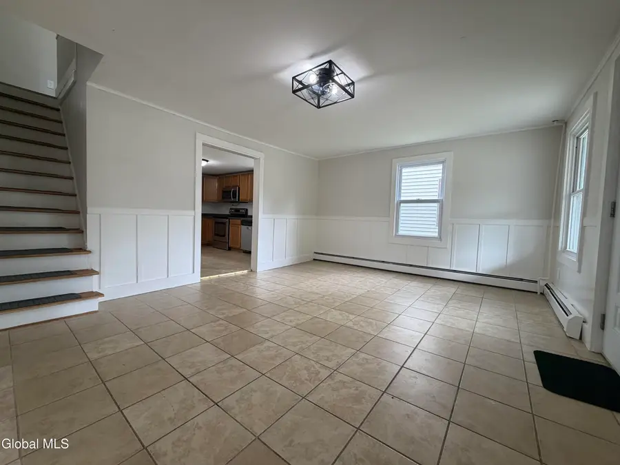 591 Lower Oak Street, Fort Edward, NY 12839 - #3