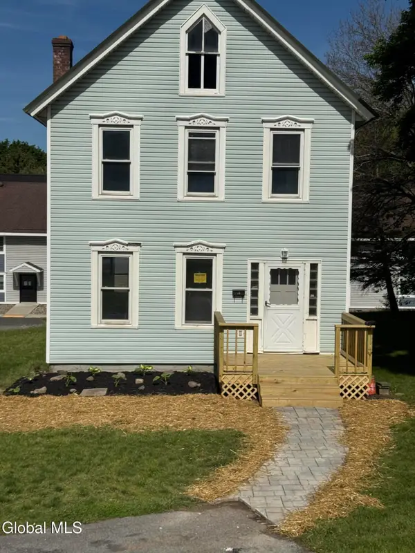 45 6th Street, Waterford, NY 12188