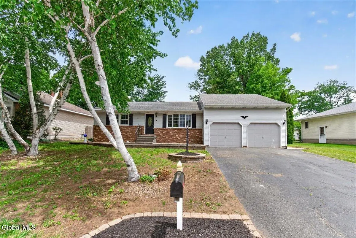 12 Winifred Drive, Colonie, NY 12205 - #1