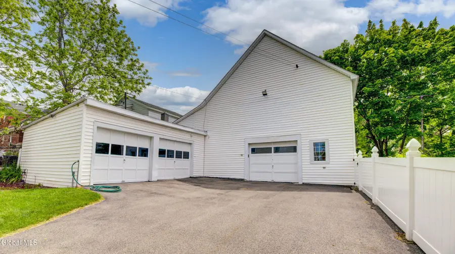 43 Glen Avenue, Amsterdam, NY 12010 - #2