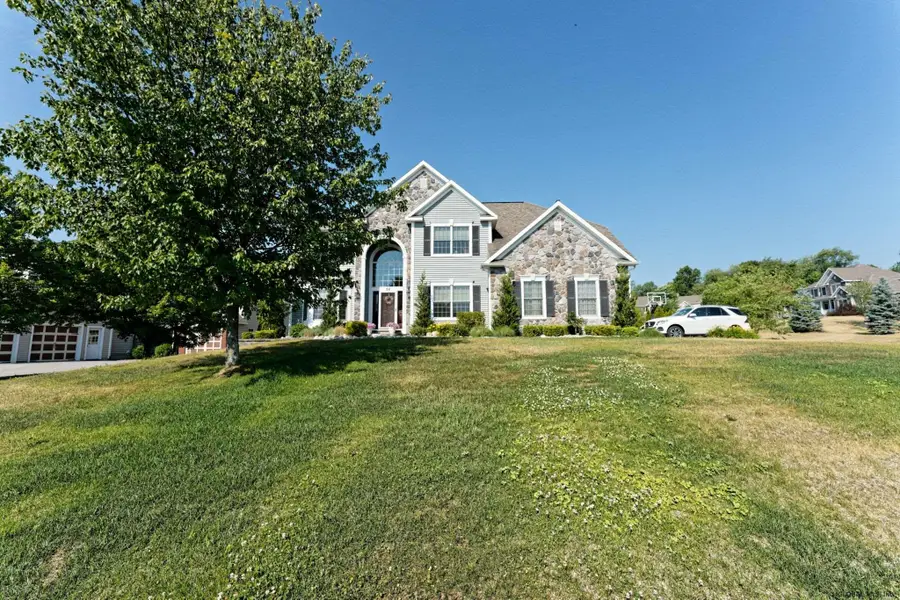 26 Addison Way, Clifton Park, NY 12148 - #3