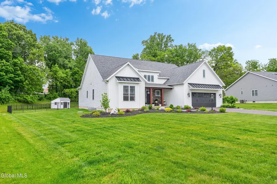 18 Bernie Loop, North Greenbush, NY 12180 - #2