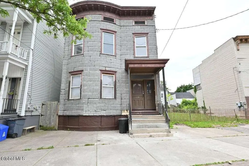 618 Clinton Avenue, Albany, NY 12206 - #1