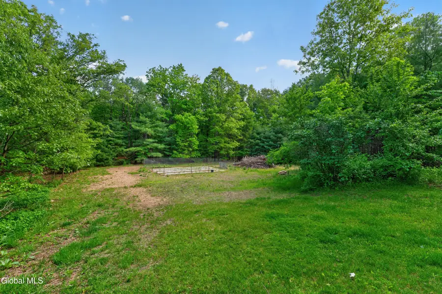 L3 27.11 King Road, Wilton, NY 12831 - #2