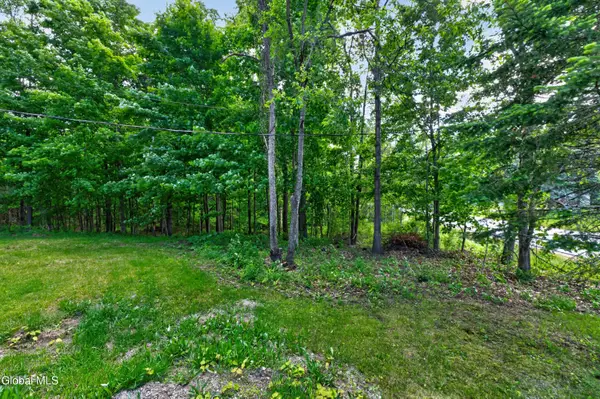 L27.114 King Road, Wilton, NY 12831