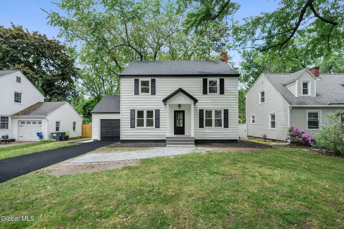 1413 Via Del Mar, Niskayuna, NY 12309 - #1