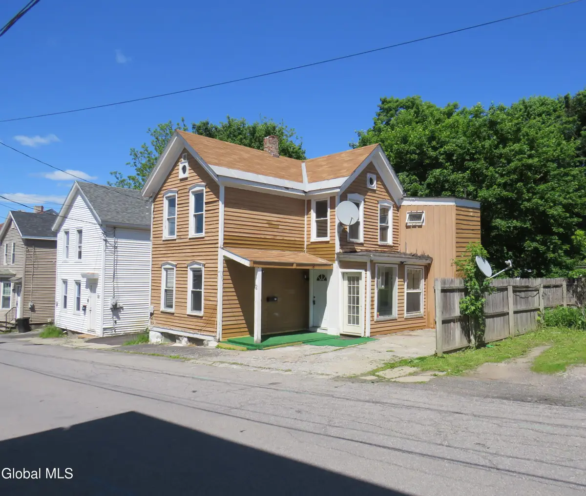 12 Glebe Street, Johnstown, NY 12095 - #1