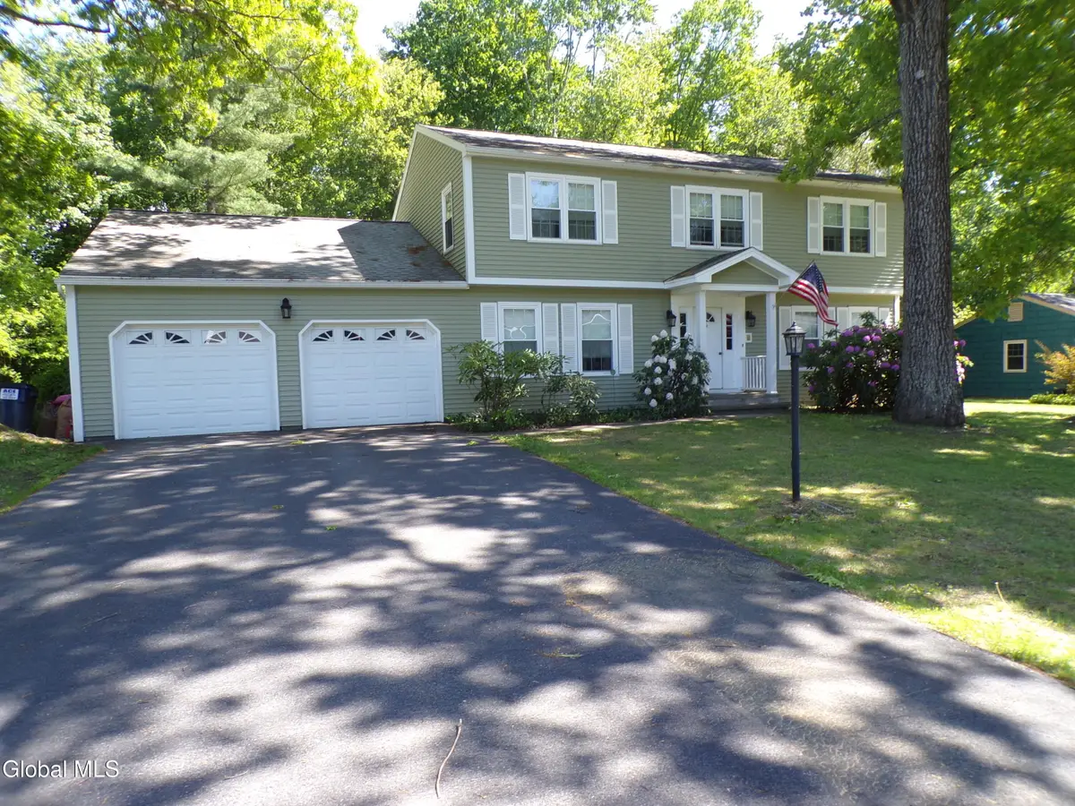 19 Oakwood Drive, Queensbury, NY 12804 - #1