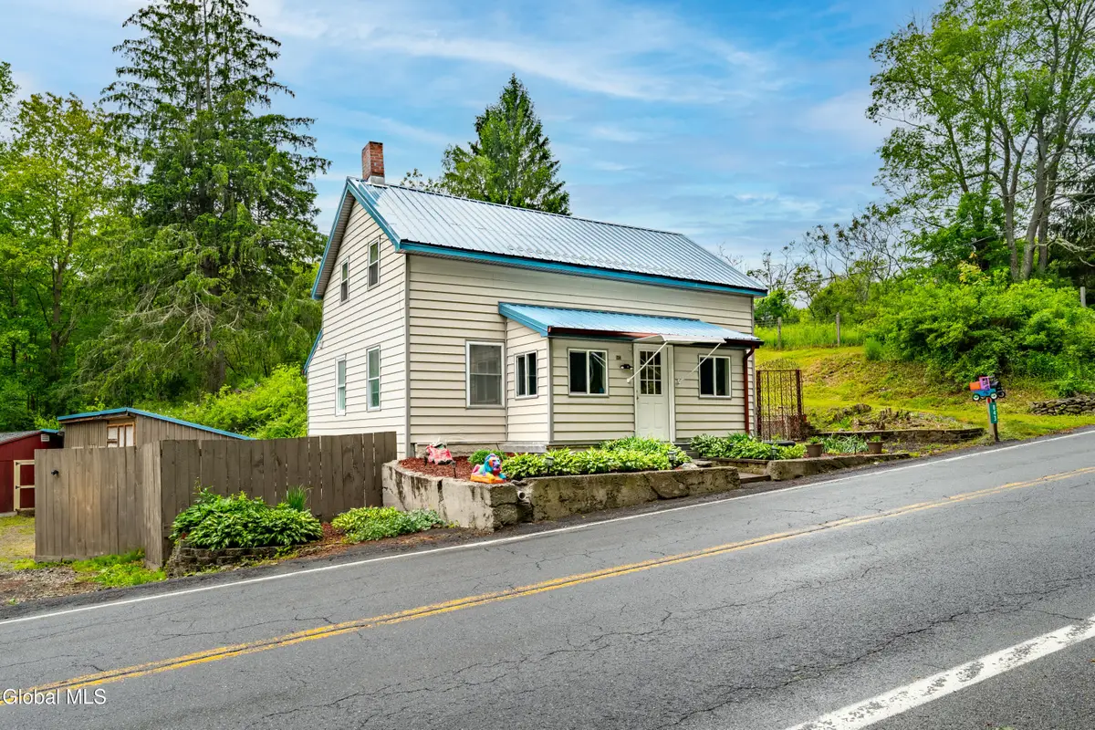 843 New York 43, Stephentown, NY 12168 - #1