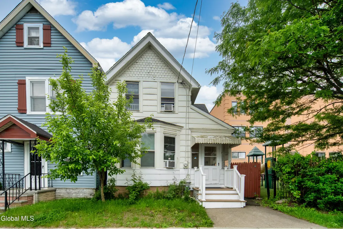 28 Grant Avenue, Albany, NY 12206 - #1
