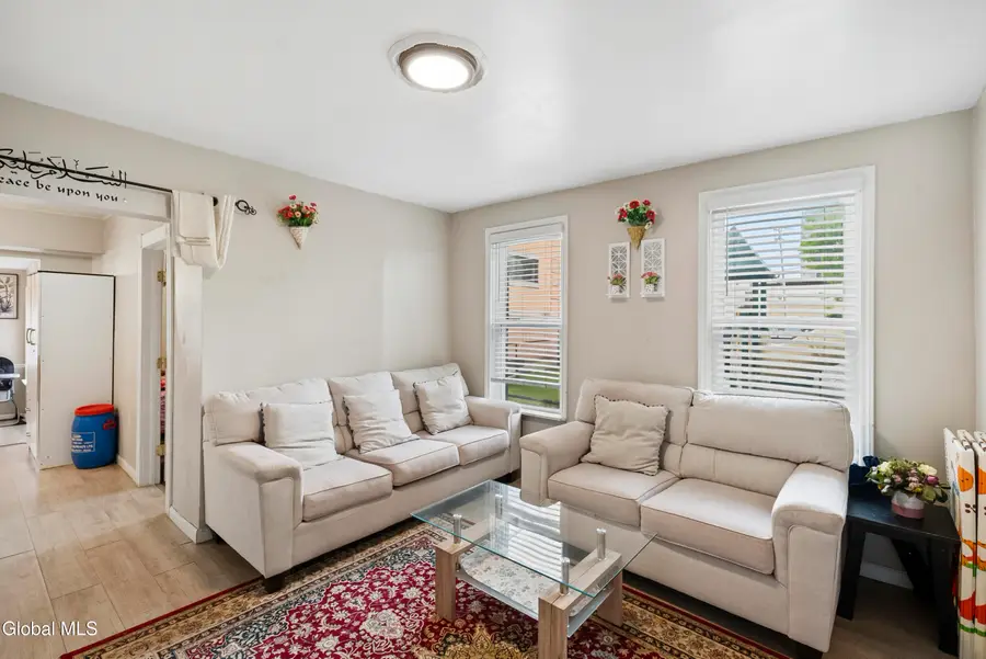 28 Grant Avenue, Albany, NY 12206 - #3
