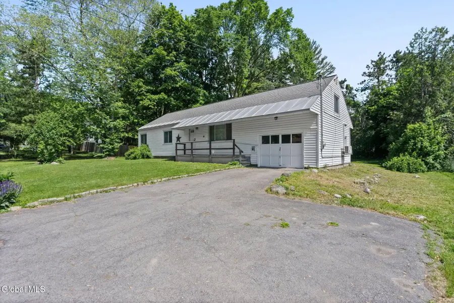 18 Edmel Road, Glenville, NY 12302 - #2