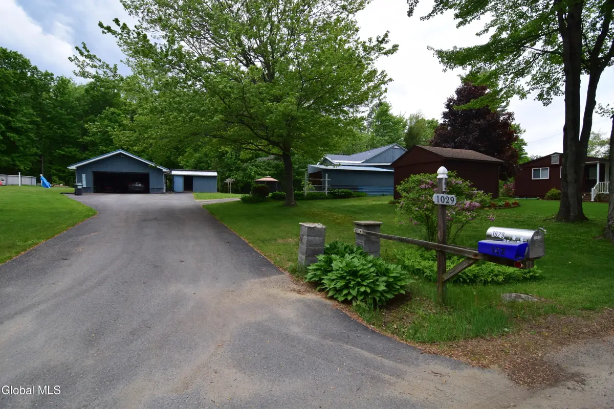 1029 Camp Avenue, Galway, NY 12025 - #1
