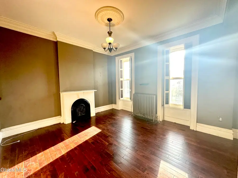 385 Washington Avenue, Albany, NY 12206 - #3