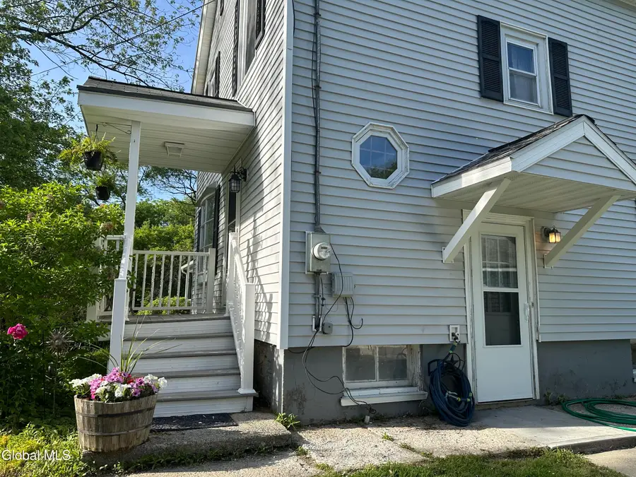 874 Benedict Avenue, Niskayuna, NY 12309 - #3