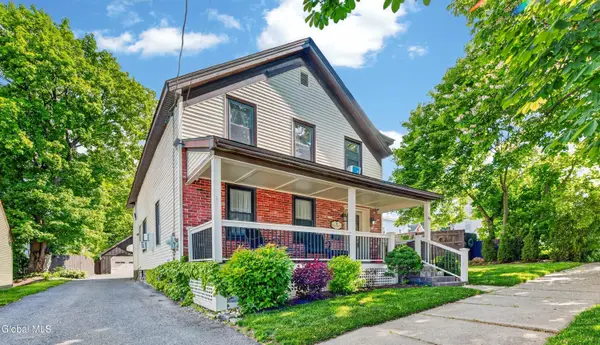 19 W Montgomery Street, Johnstown, NY 12095