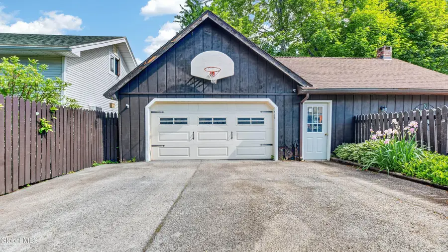 19 W Montgomery Street, Johnstown, NY 12095 - #3