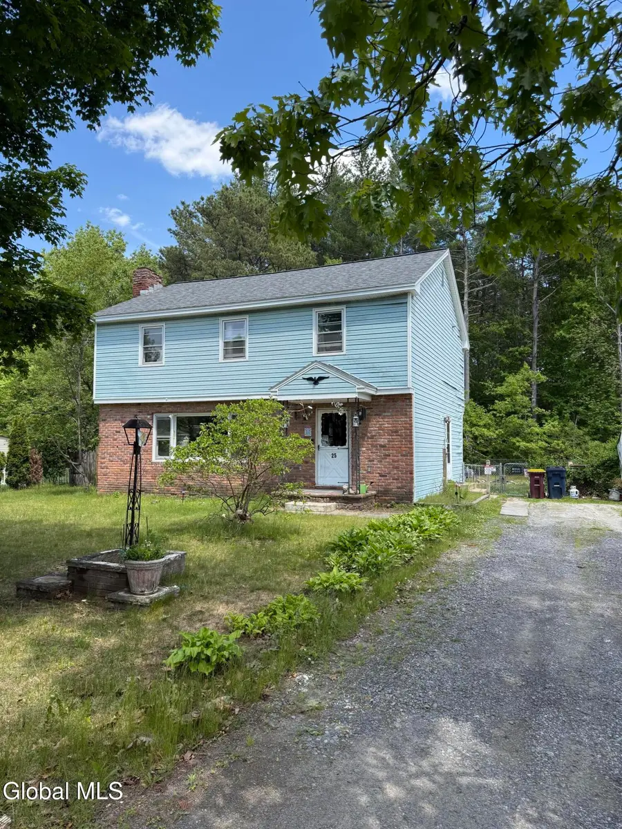 25 Merritt Road, Queensbury, NY 12804 - #3