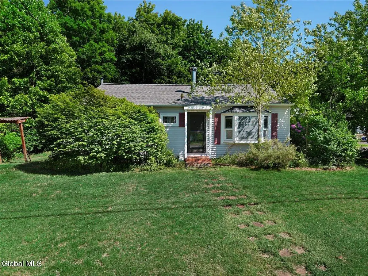 3 Jones Drive, Colonie, NY 12309 - #1