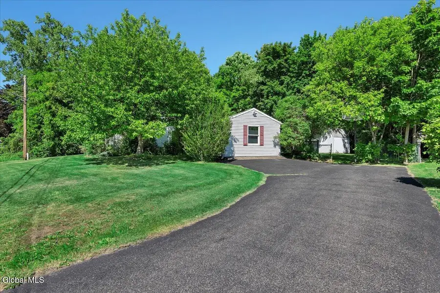 3 Jones Drive, Colonie, NY 12309 - #3