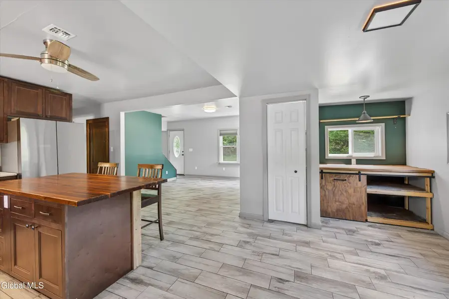162 Clamsteam Road, Halfmoon, NY 12065 - #3