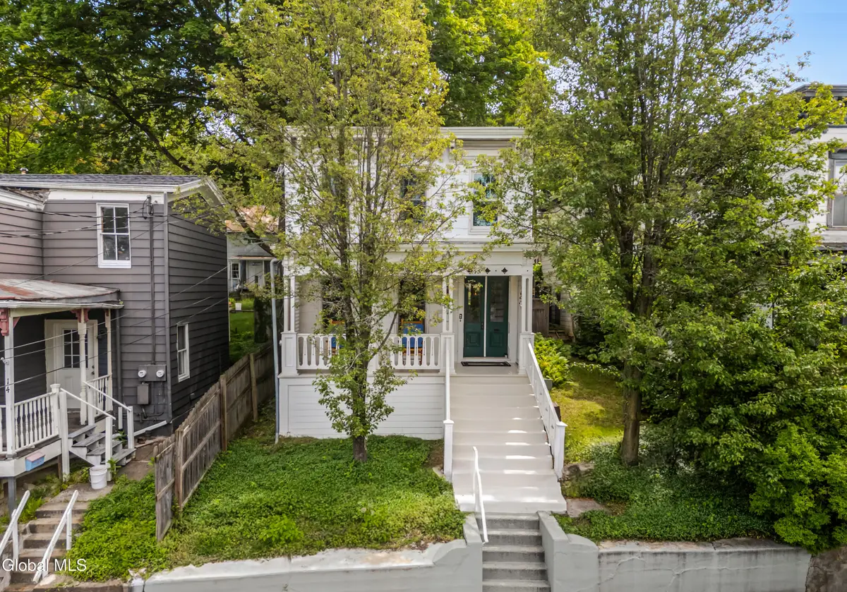 16 Worth Avenue, Hudson, NY 12534 - #1
