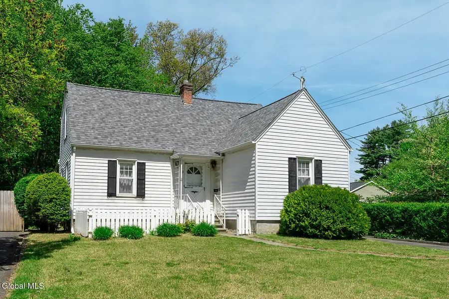 22 Westlyn Court, Guilderland, NY 12203 - #2