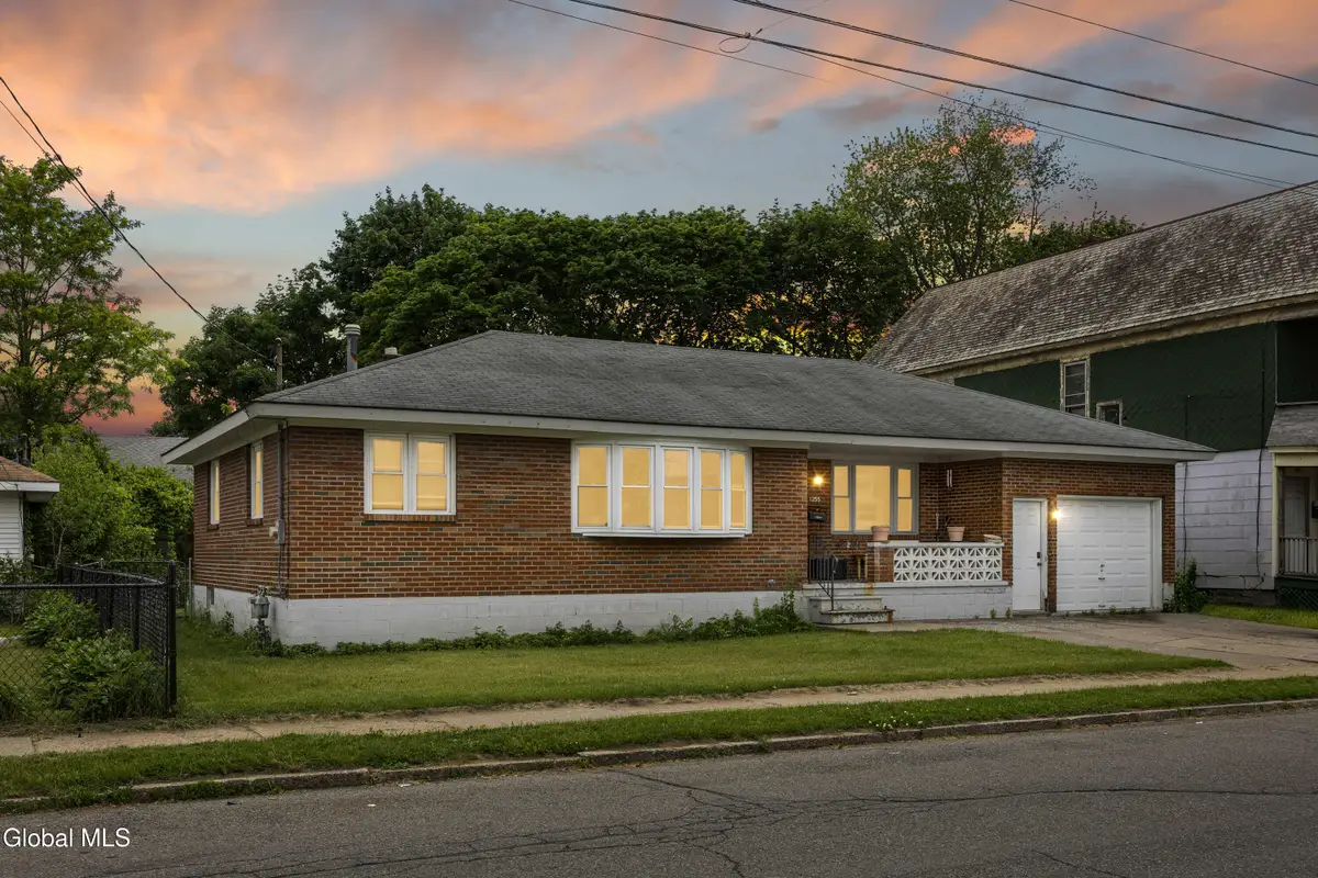 1253 Van Cortland Street, Schenectady, NY 12303 - #1