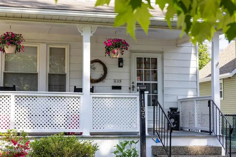 1135 Baker Avenue, Schenectady, NY 12309 - #2