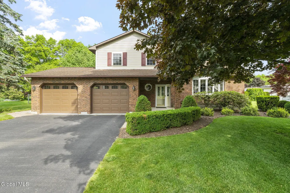 4 Smith Lane, Voorheesville, NY 12186 - #1