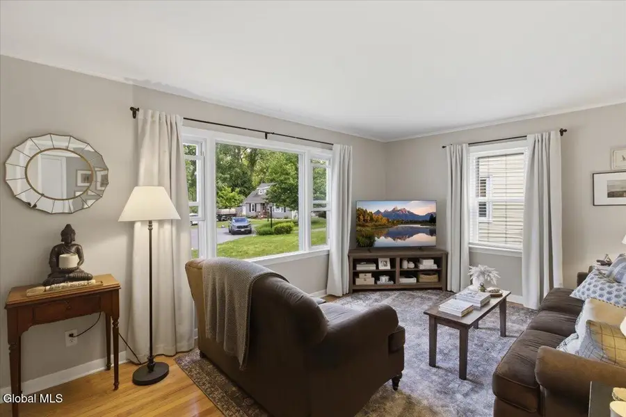 33 Glennon Road, Latham, NY 12110 - #2