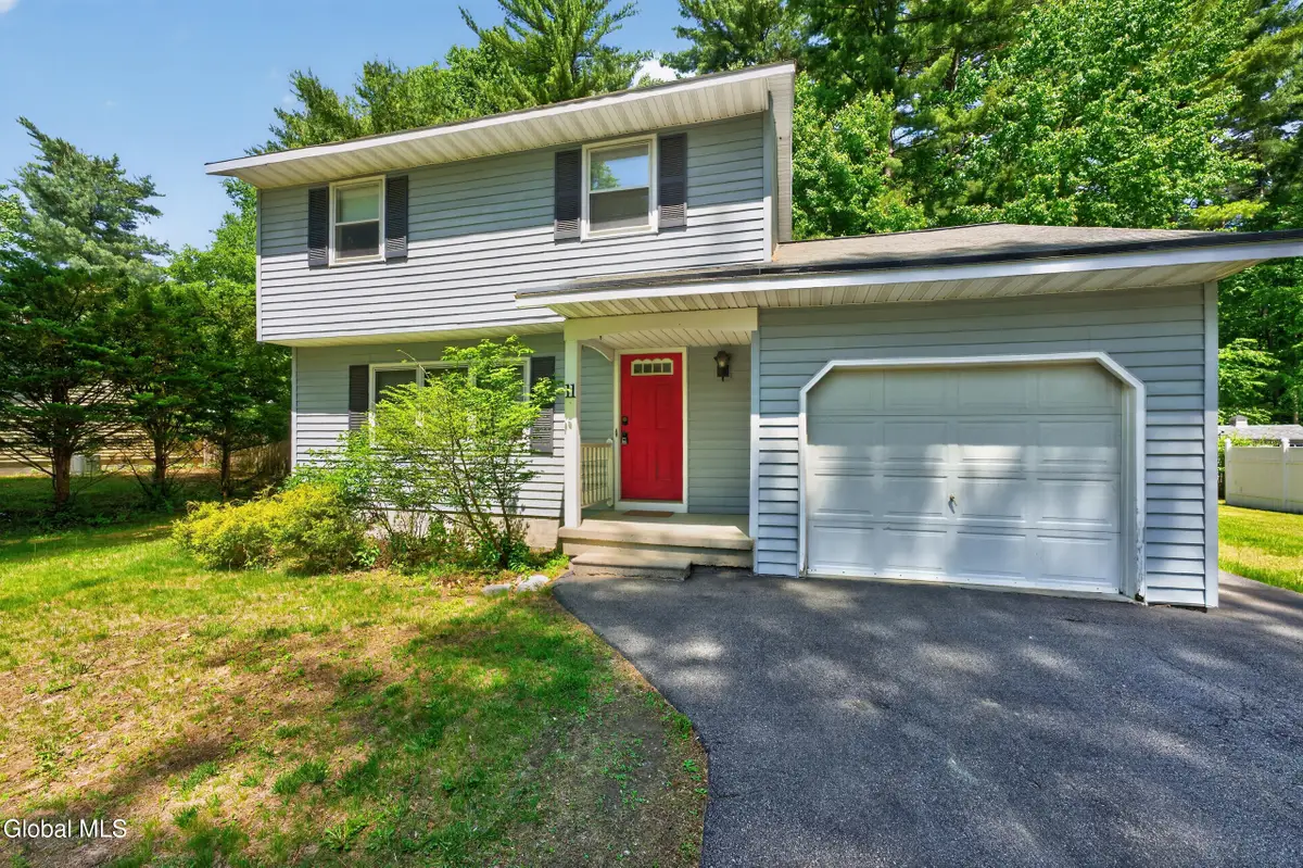 11 Plum Poppy S, Malta, NY 12020 - #1