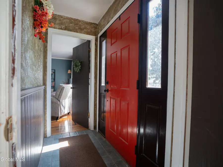 1159 Stacie Lane, Rotterdam Junction, NY 12150 - #3