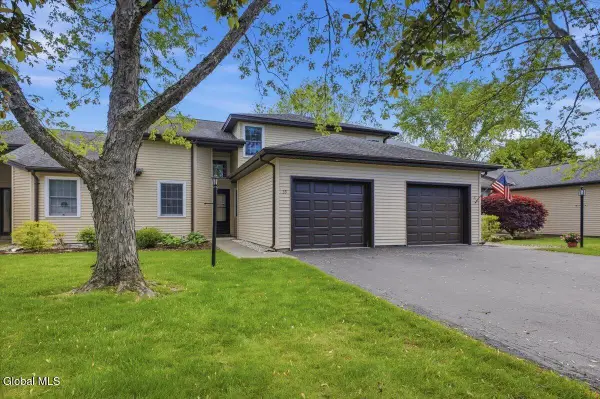 35 Walker Lane, Queensbury, NY 12804