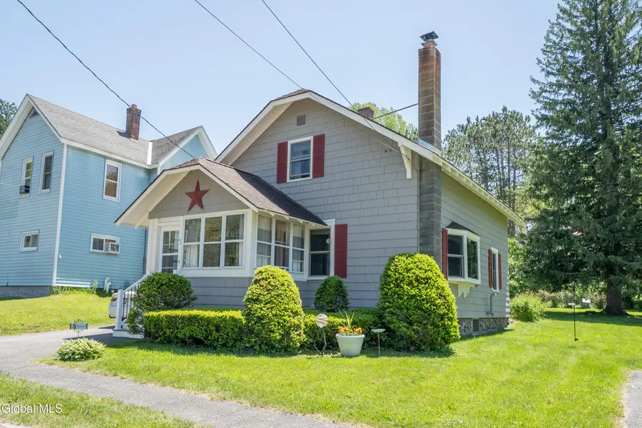 42 Franklin Street, Gloversville, NY 12078 - #2