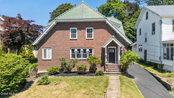 37 Grant Avenue, Amsterdam, NY 12010